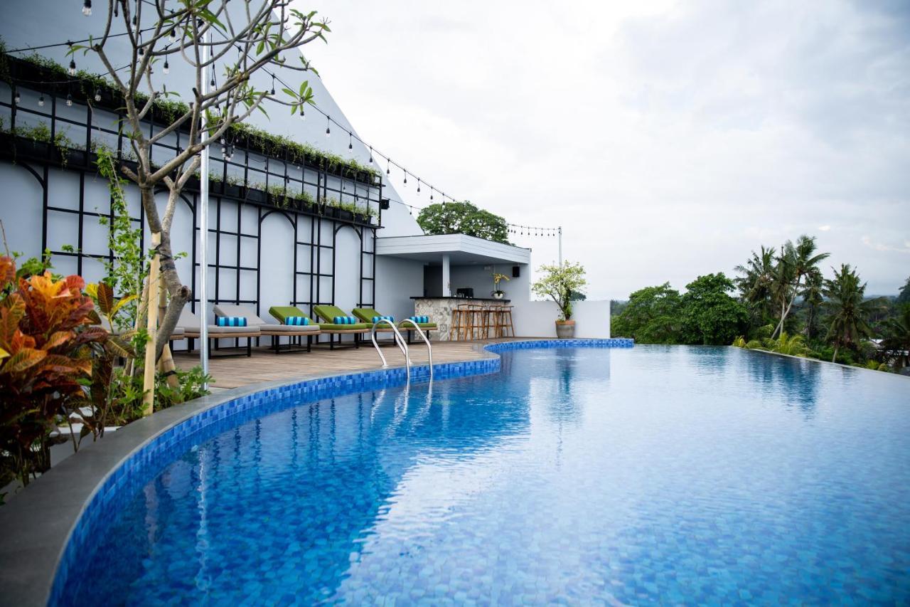 Rv Hotel Gianyar Ubud Exterior foto